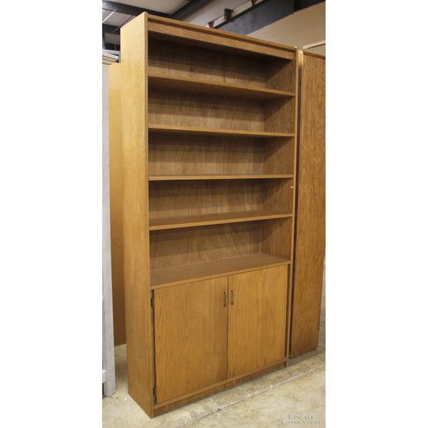 84'' Oak Bookshelf w/Cabinet