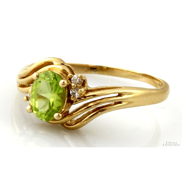 Supreme Jewelry Peridot & Diamond Ring in 14K Yellow Gold