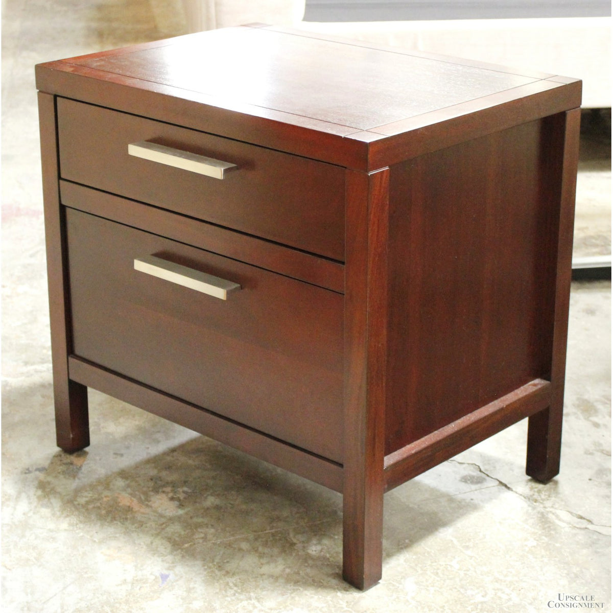 Contemporary 2 Drawer Nightstand