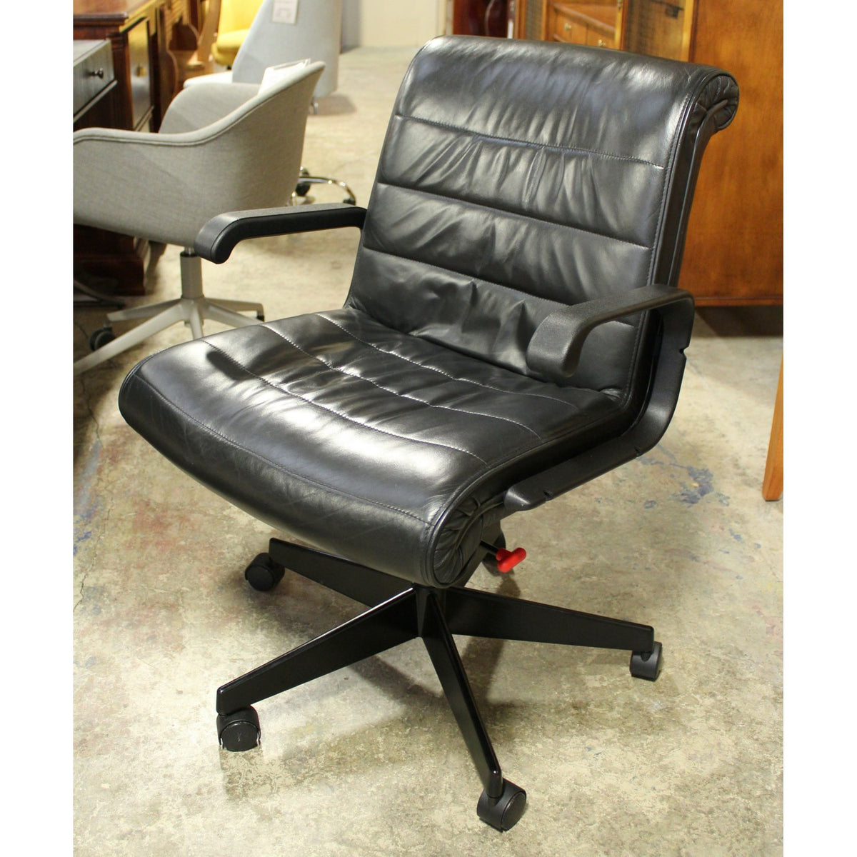 Knoll 'Sapper' Leather Executive Office Chair