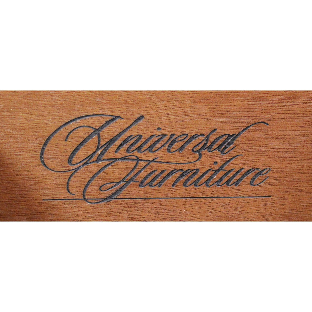 Universal Furniture 6 Drawer Chest of Drawers