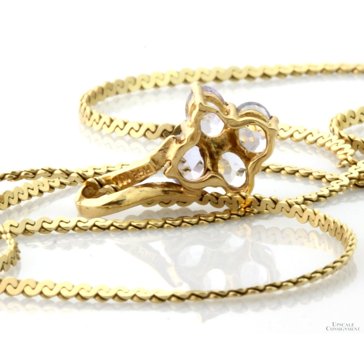 10K Gold Oval Iolite Gemtone Pendant & 14K Gold Chain