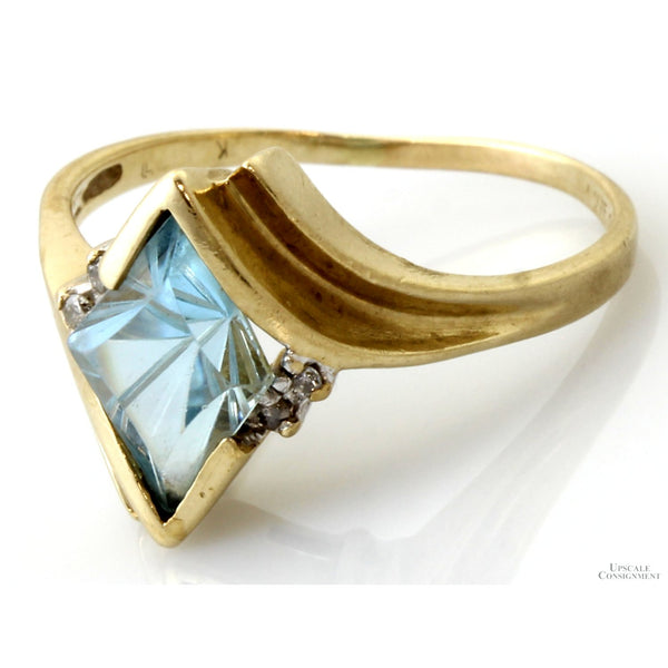 Vintage Love Story 14K Gold Fantasy-Cut Natural Aquamarine & Diamond Ring