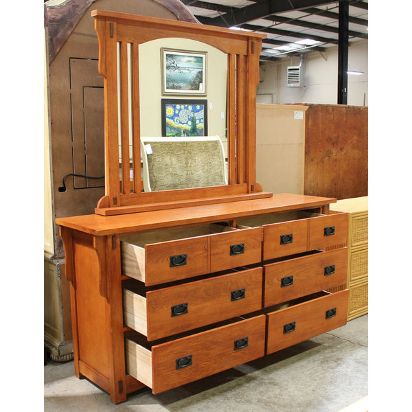 Mission Style Oak Dresser w/Mirror