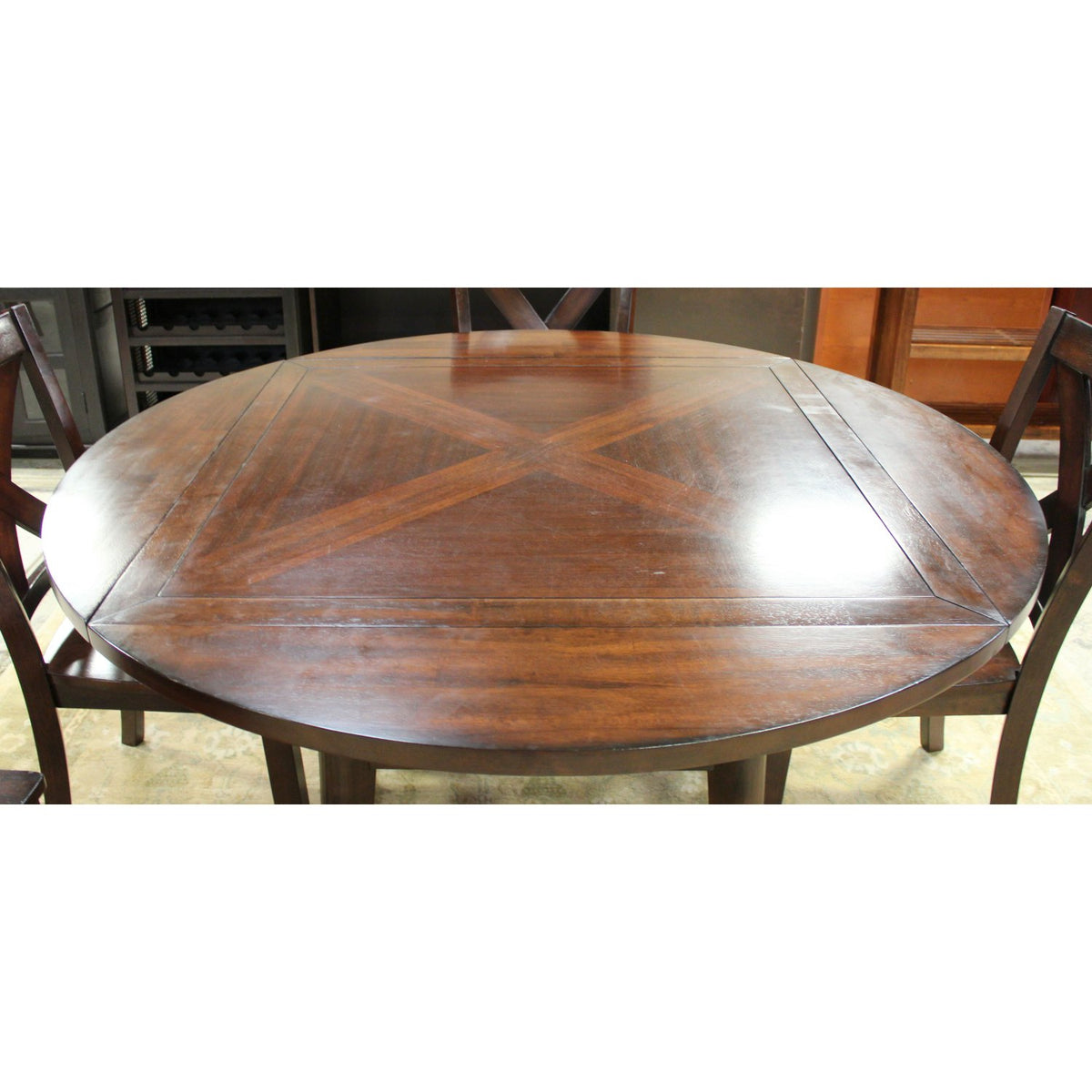 4-Sided Drop Leaf Dining Table w/4 Chairs