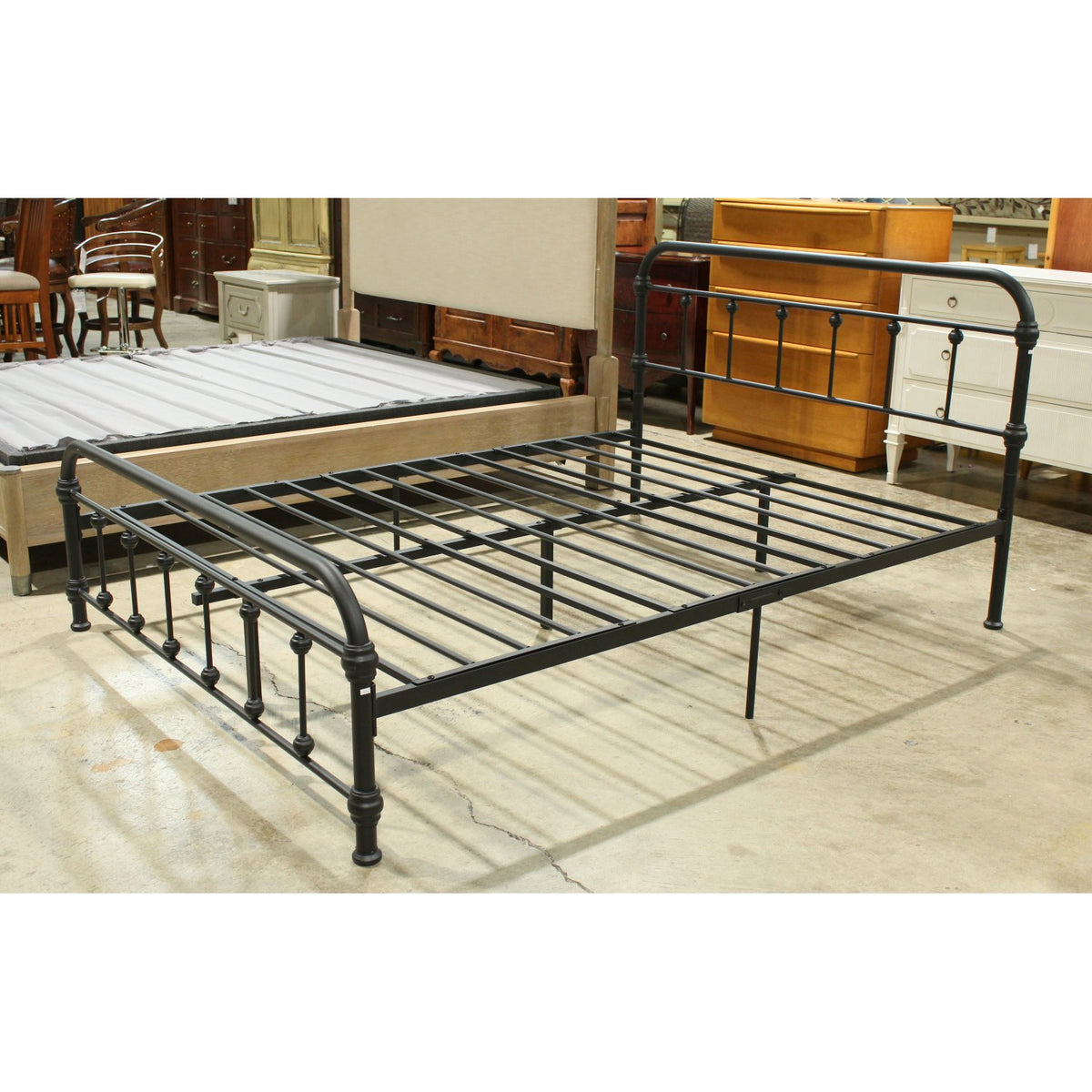 Queen Size Black Metal Bed