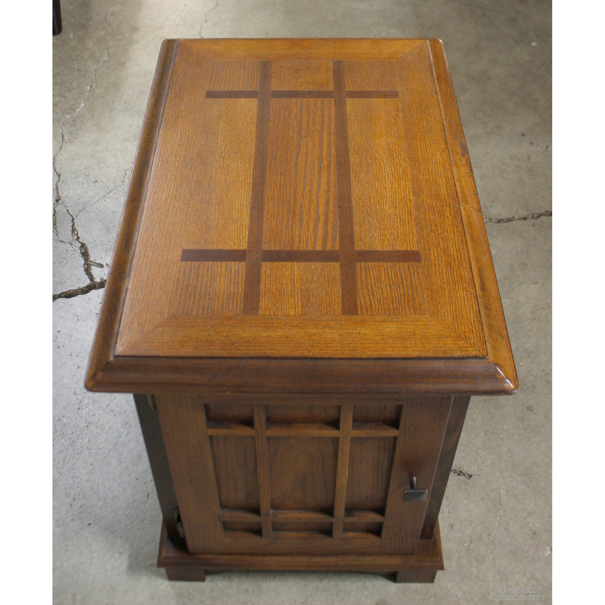 Arts & Crafts Style End Table w/Inlaid Top