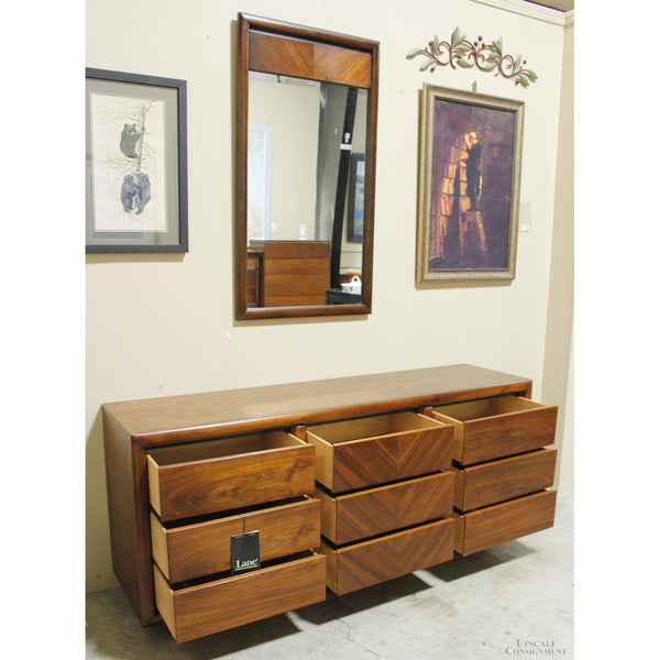 Lane Mid-Century Walnut Dresser w/Mirror – Upscale Consignment