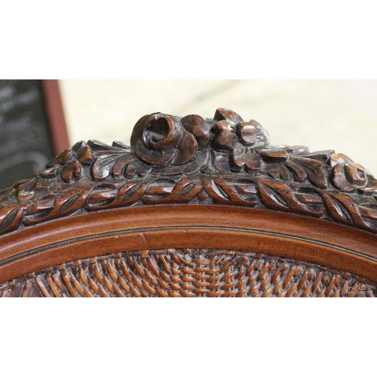 Fairfield Medallion Cane Back Fauteuil Accent Chair w/Ottoman