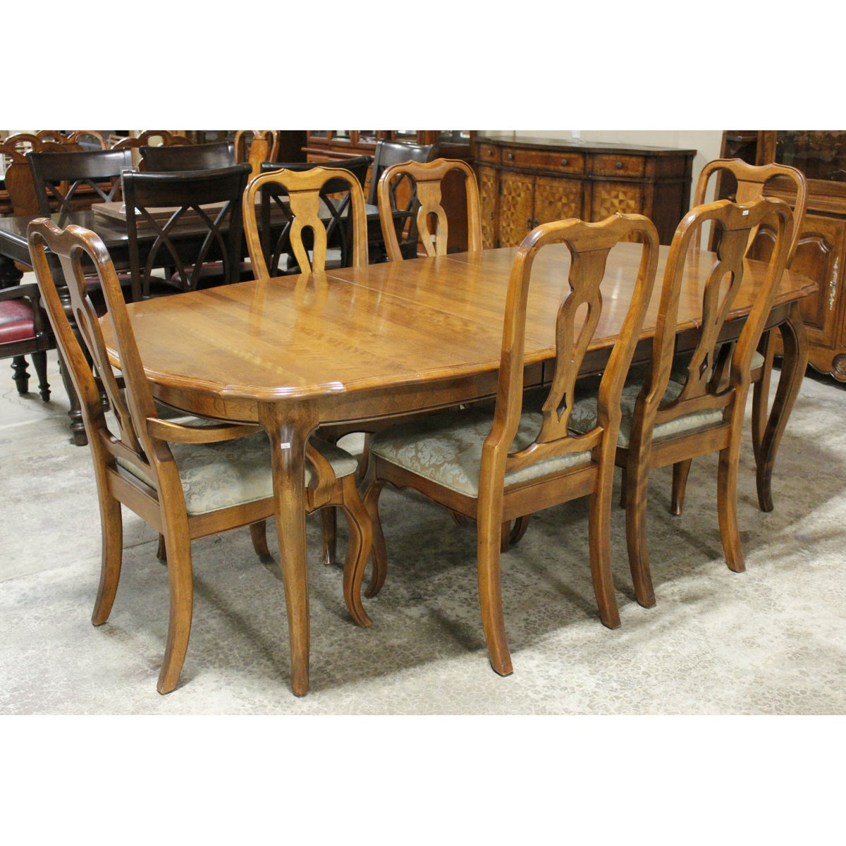 Ethan Allen Dining Table w/6 Chairs