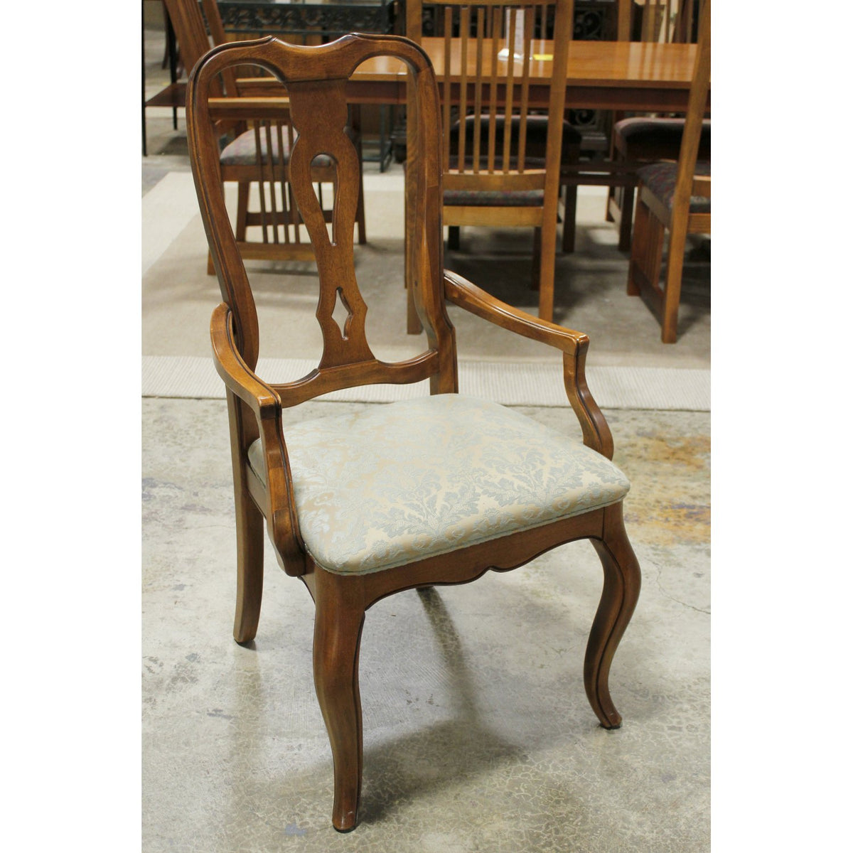 Ethan Allen Dining Table w/6 Chairs