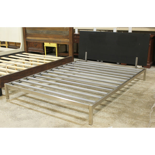 Room & Board Modern Queen Bed