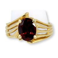 1.6ct Oval Deep Red Garnet Gemstone 14K Yellow Gold Ring