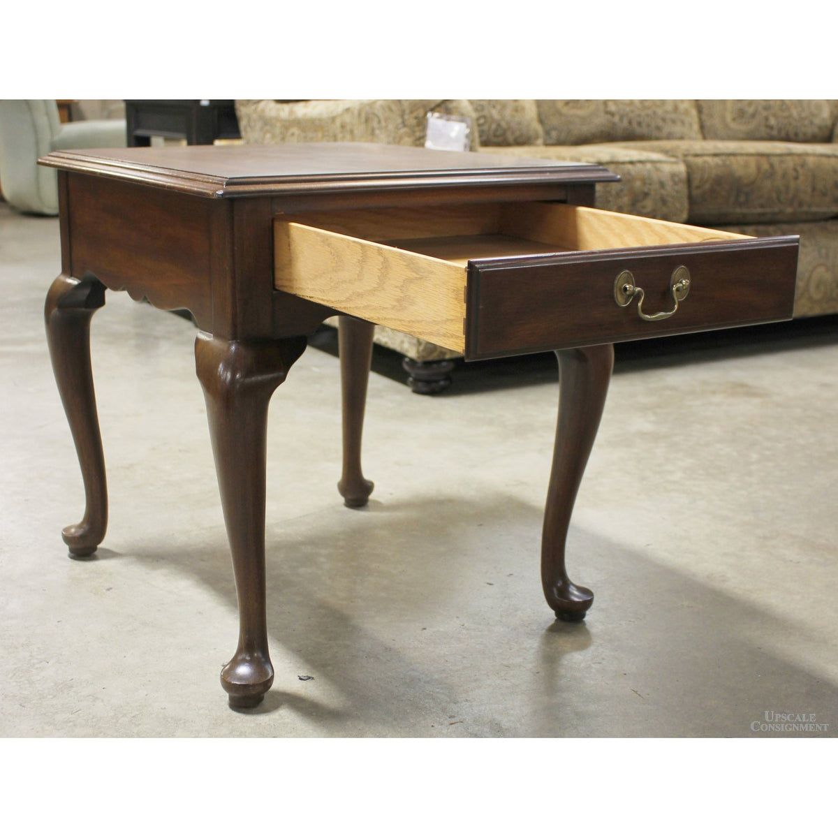 Henkel Harris Virginia Galleries Mahogany End Table