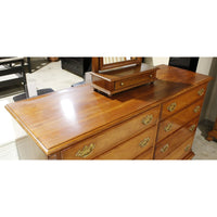 Leopold Stickley Colonial Style Dresser w/Mirror