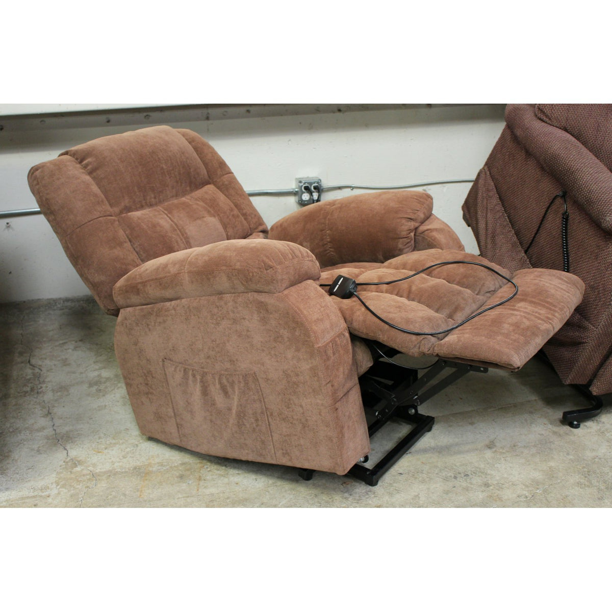 Tawny Brown Power Lift Recliner