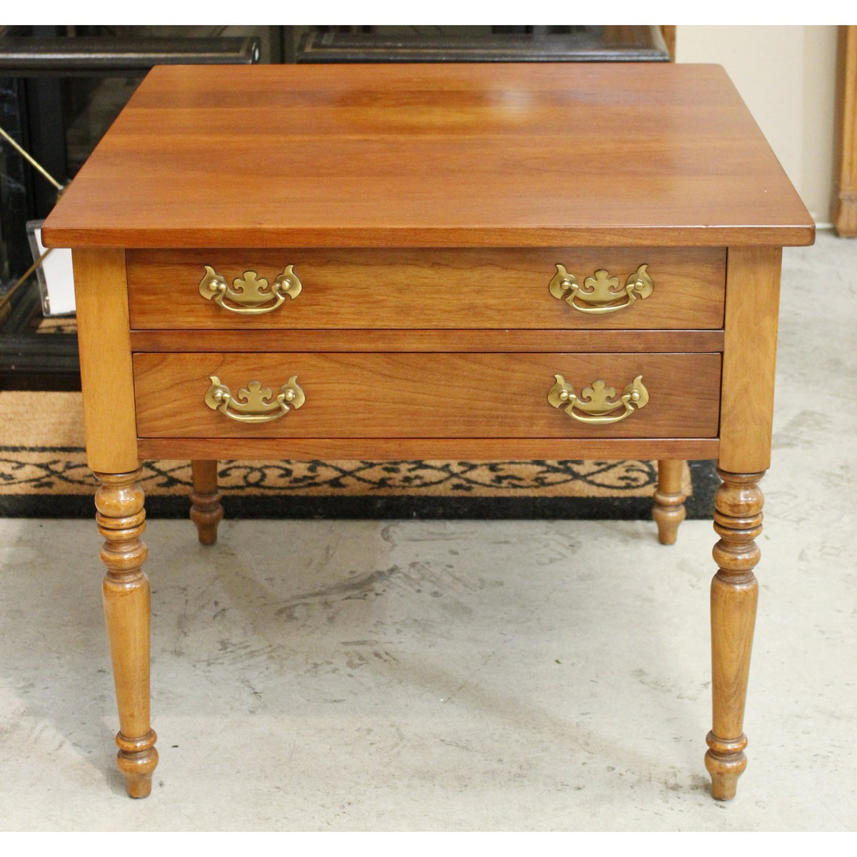 Leopold Stickley Colonial Style 2 Drawer End Table