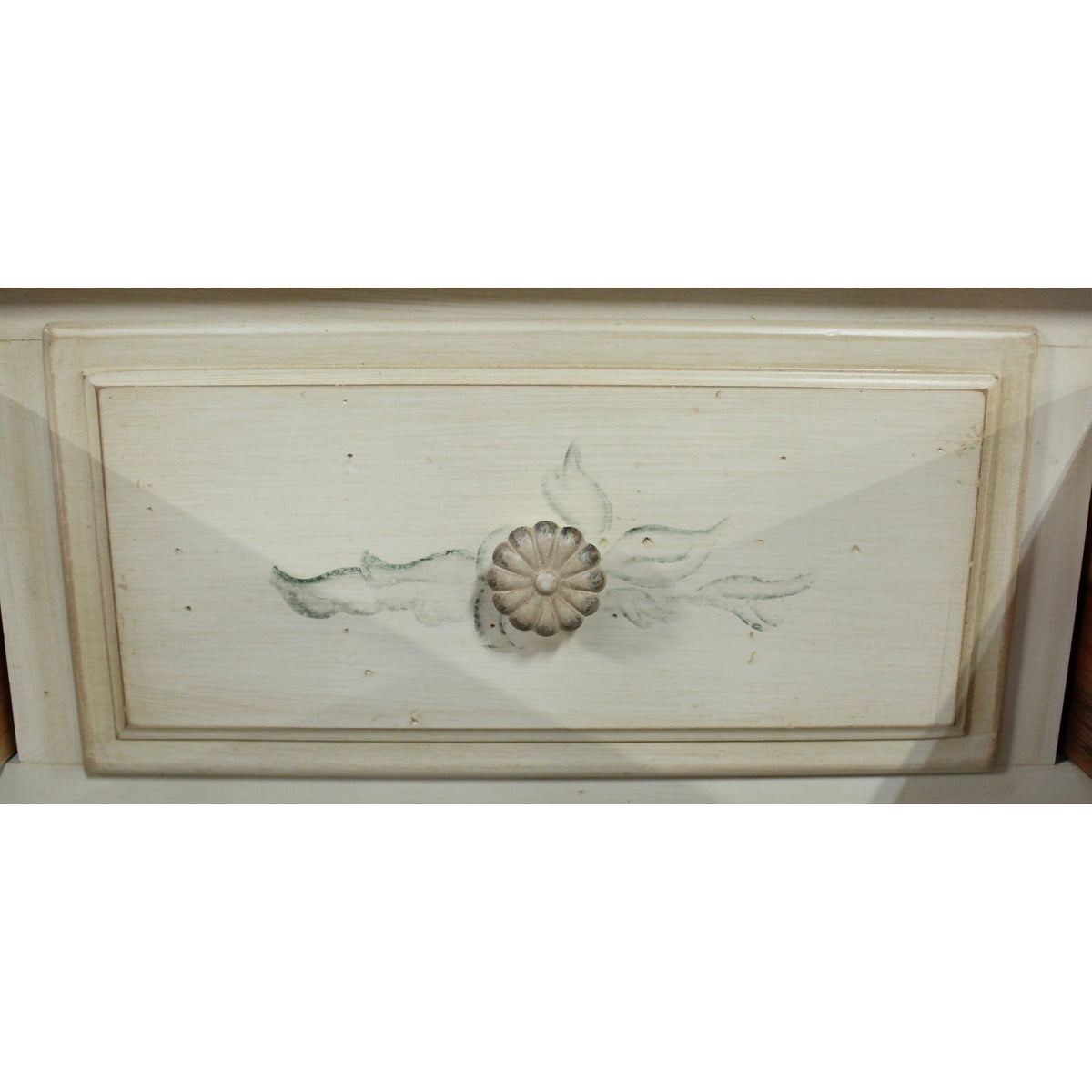 Ethan Allen Sideboard w/Hutch