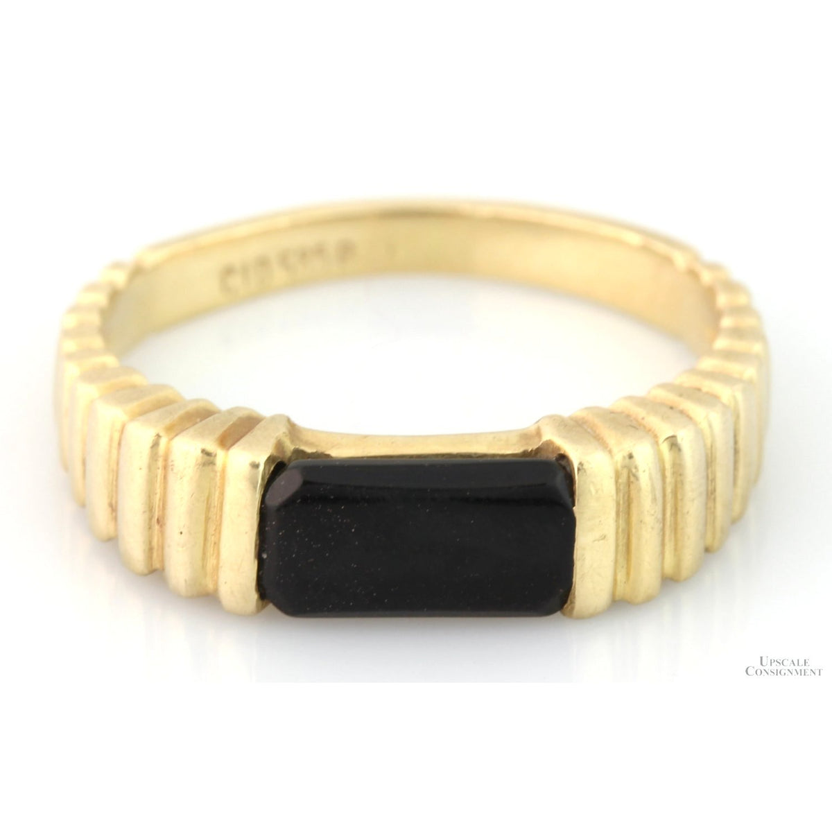 14K Yellow Gold Black Onyx Chalcedony Ribbed Band