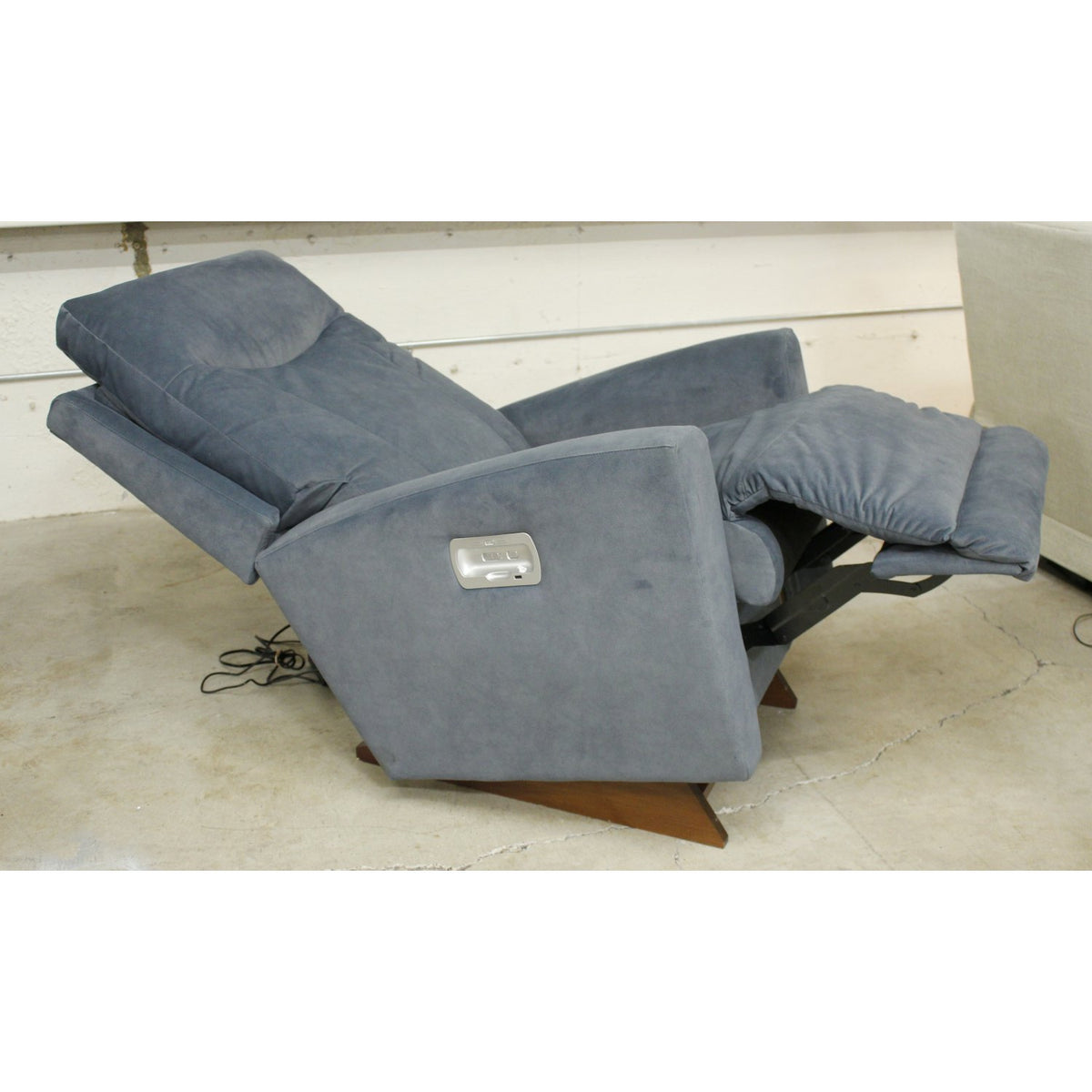 La-Z-Boy Light Blue Rocking Power Recliner w/Adj. Headrest