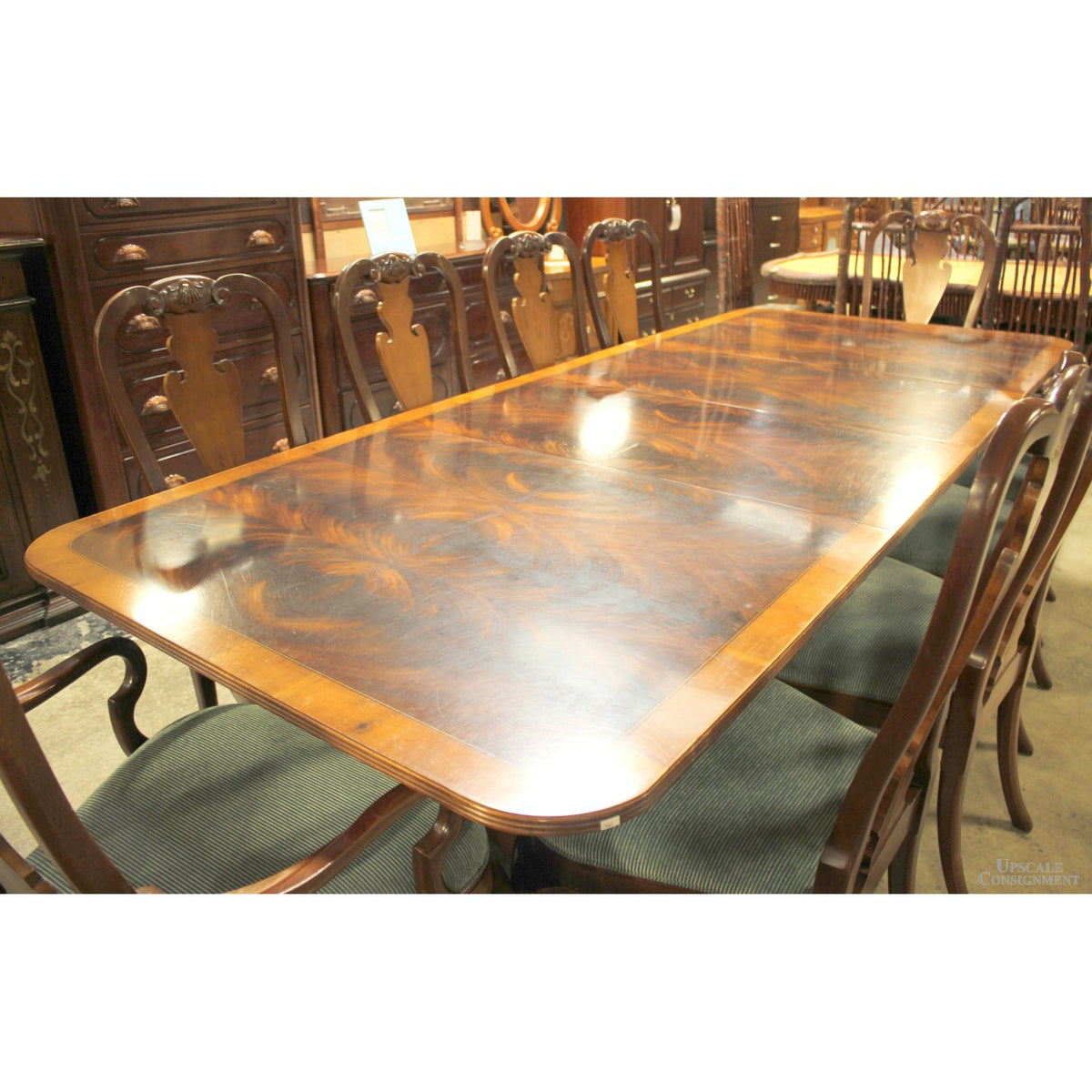 Hekman Flame Mahogany Dining Table w/10 Chairs