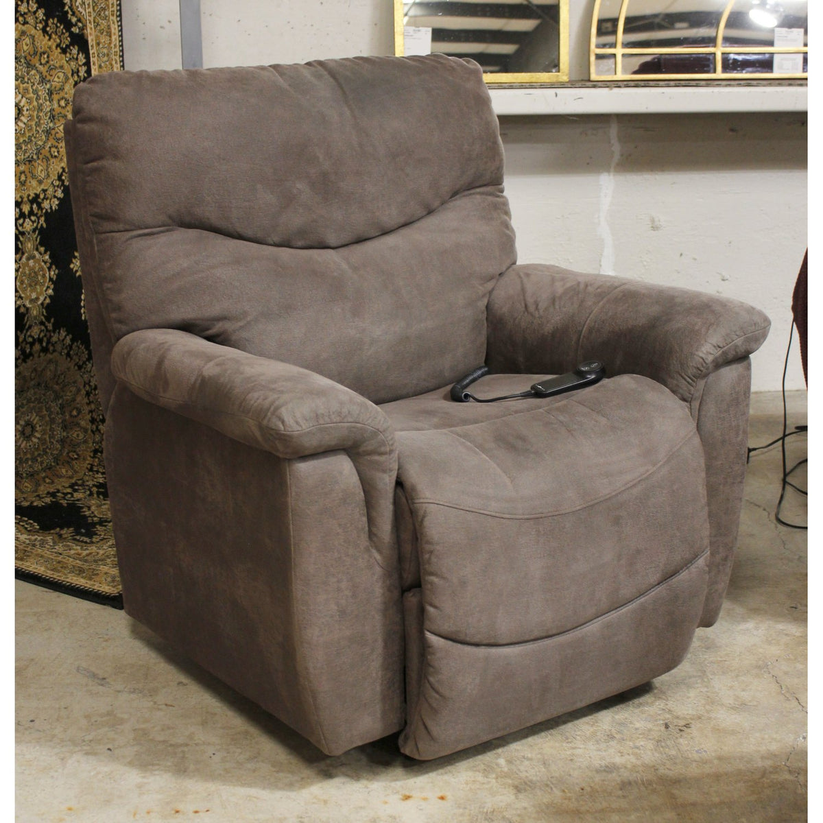 La-Z-Boy Power Lift Recliner