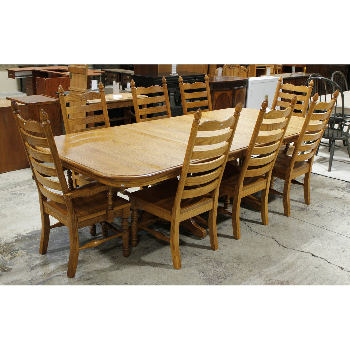 Shin-Lee Solid Oak Dining Table w/8 Ladderback Chairs