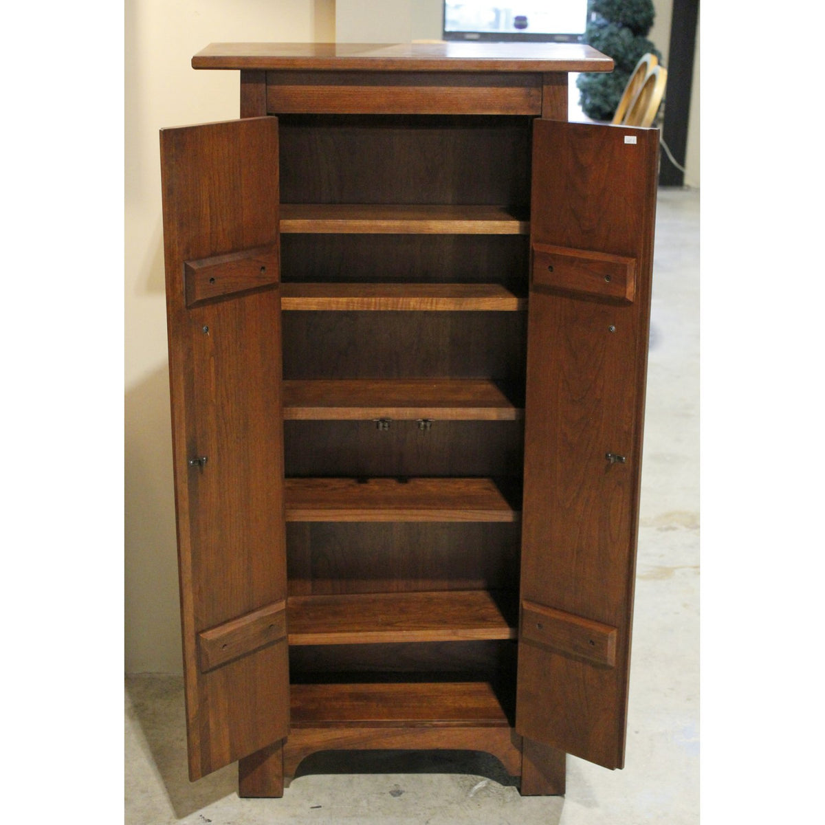 Ethan Allen 4' Tapered Cherry Cabinet