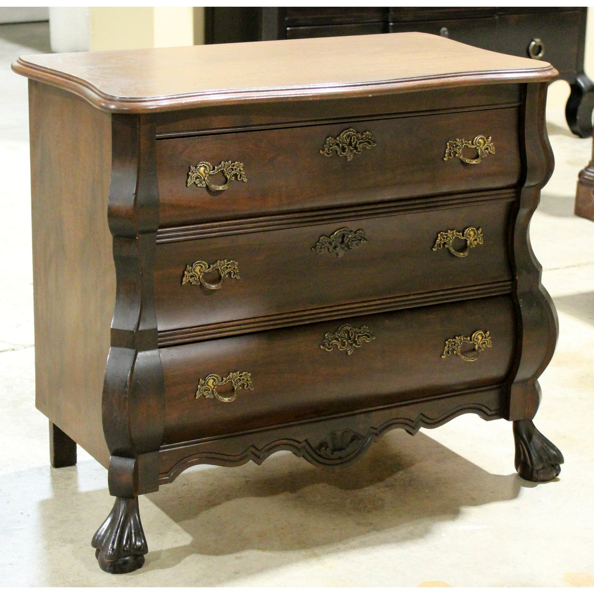 3 Drawer Nightstand