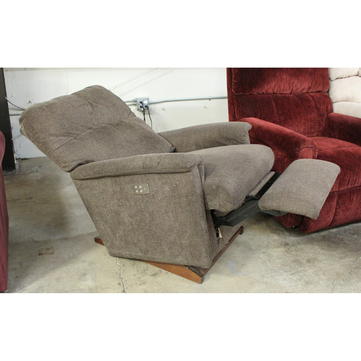 La-Z-Boy Dual Motor Rocking Power Recliner