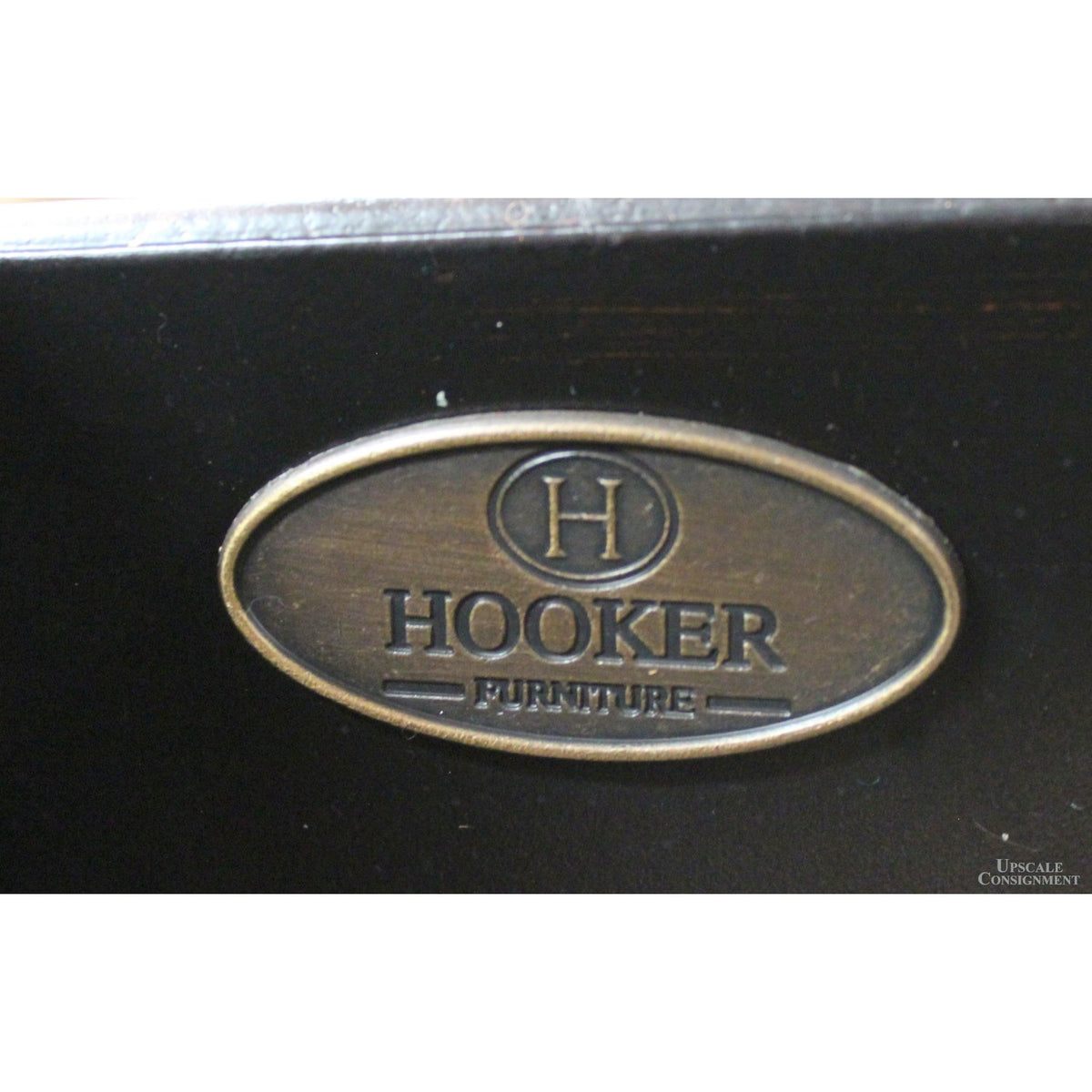 Hooker Furniture Two-Tone End Table w/Drawer