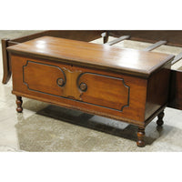 Roos Vintage Cedar Chest
