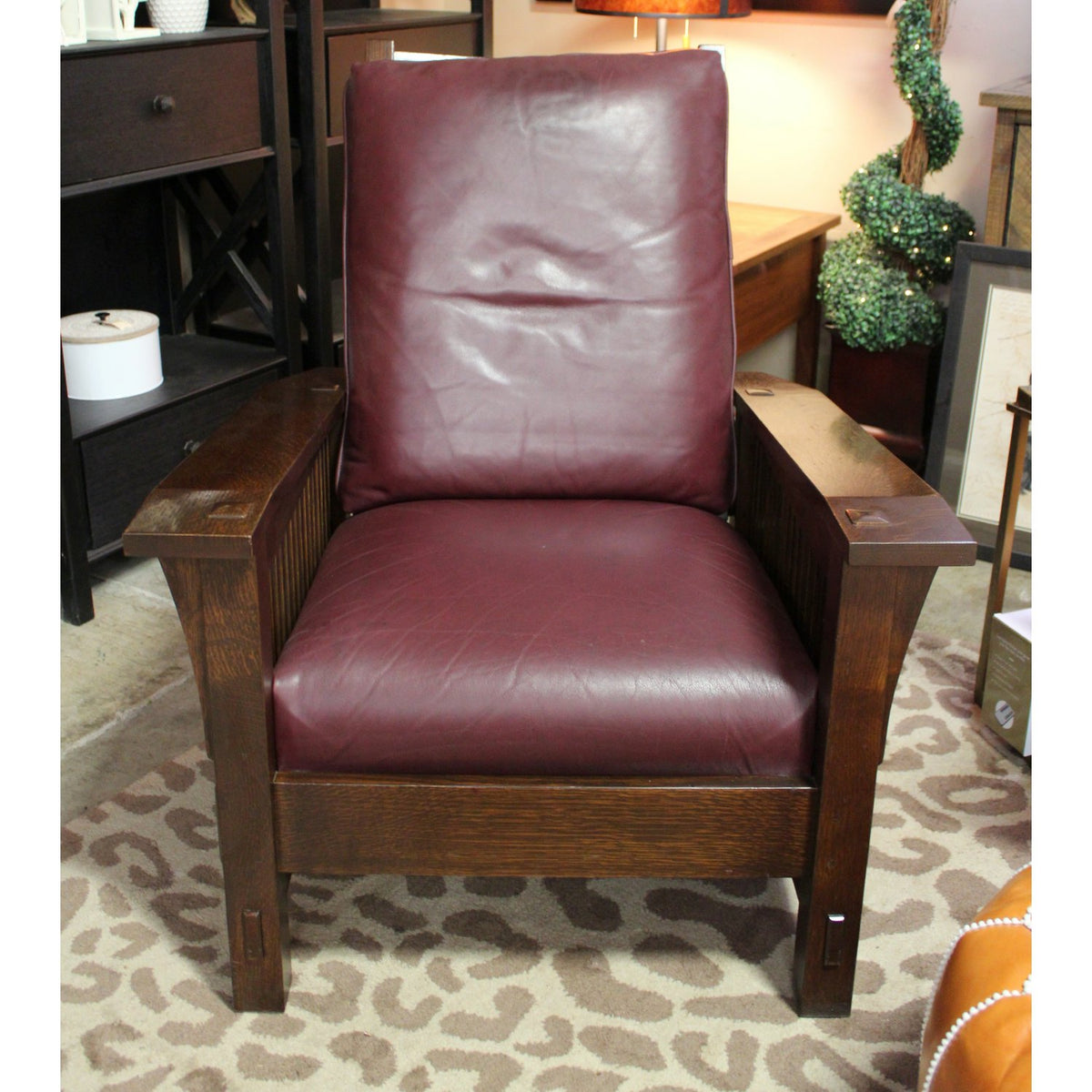 Stickley 'Morris' Chair w/Ottoman