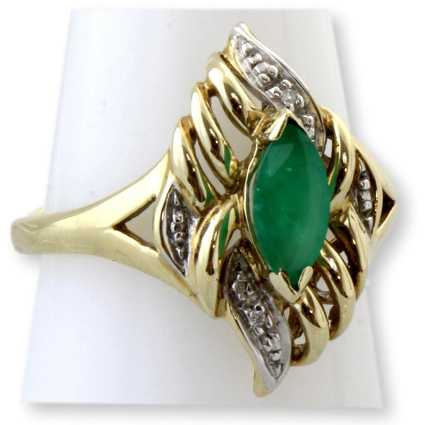 Vintage Nephrite Jade Marquise Diamond 10K Yellow Gold Ring