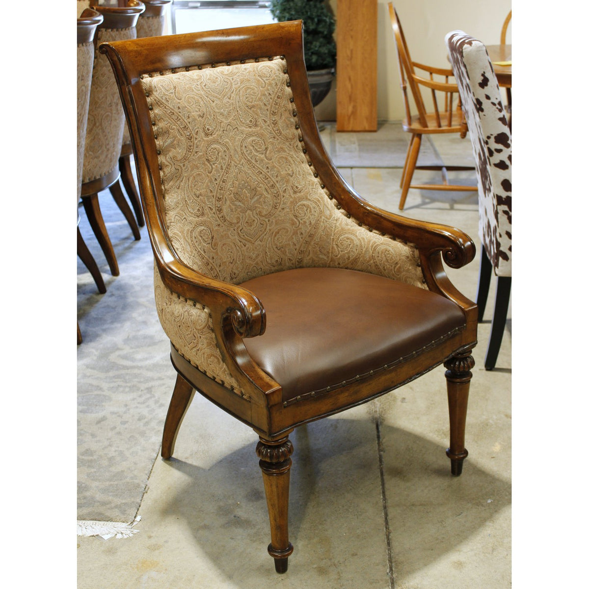 Thomasville Dining Table w/8 Upholstered Chairs