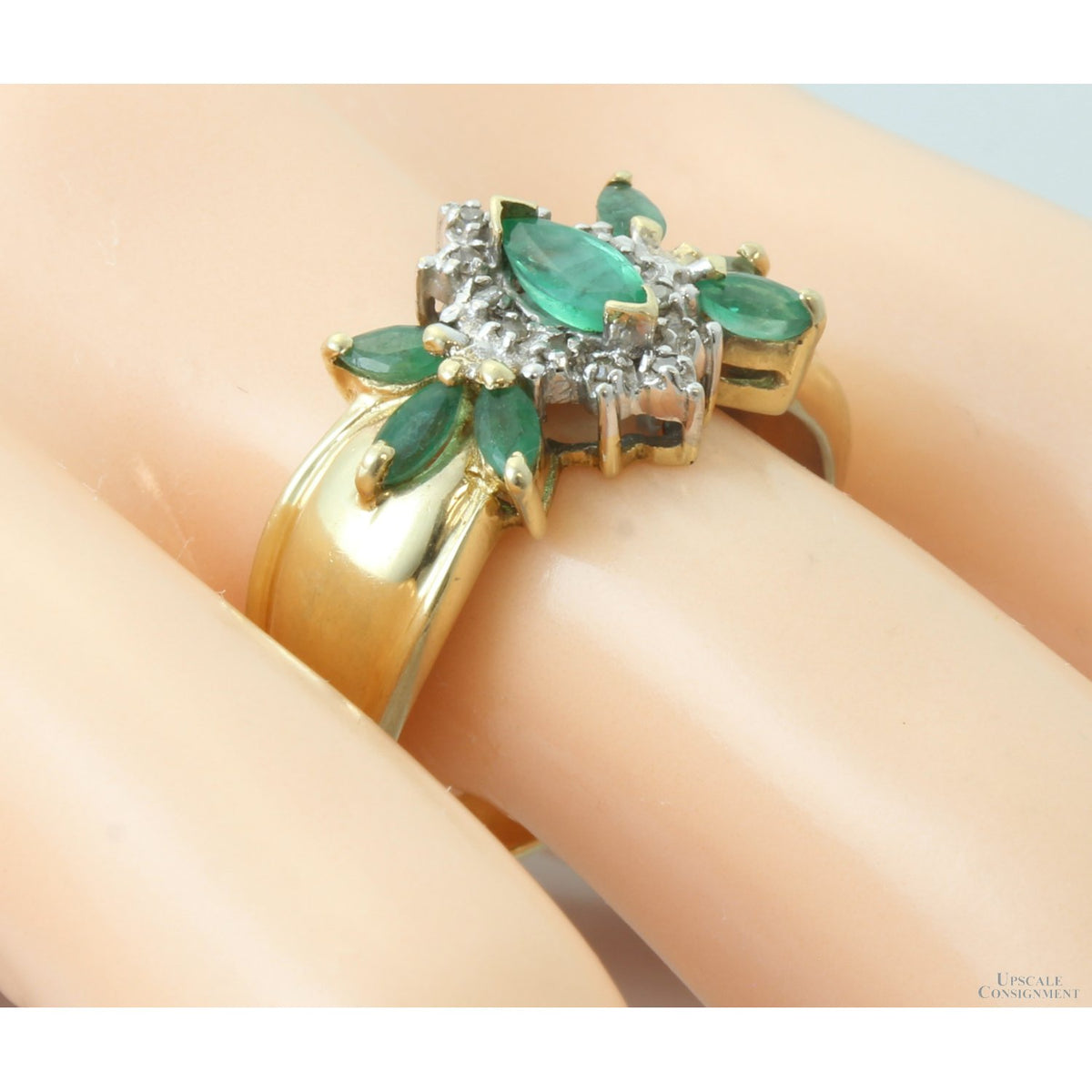 10K Gold Natural Emerald & Diamond Floral Cluster Ring