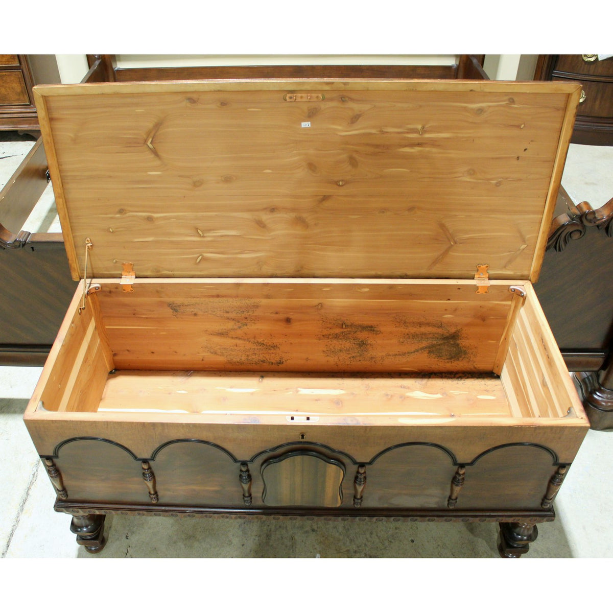 Vintage Blanket Chest