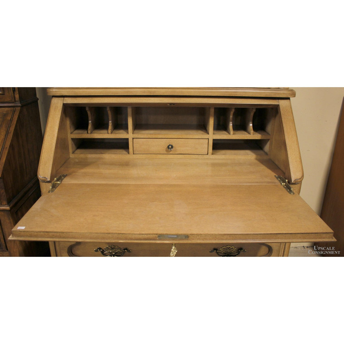 Custom Craft Lighted Secretary Desk w/Hutch