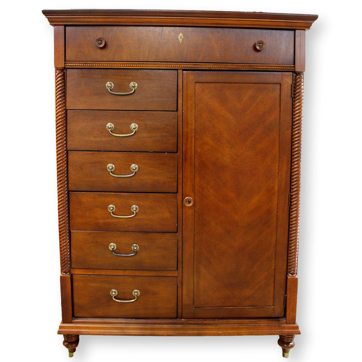 Bassett Gentlemans Chest of Drawers