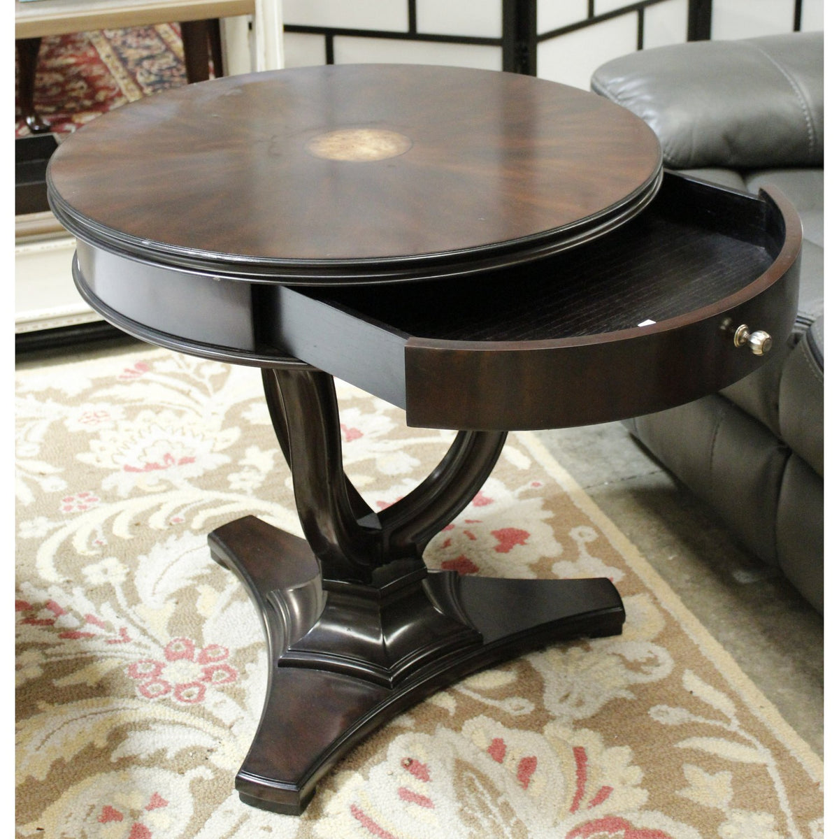 Stanley Furniture Round Dark Finish & Burlwood Accent Table