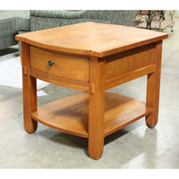 Broyhill End Table w/Drawer