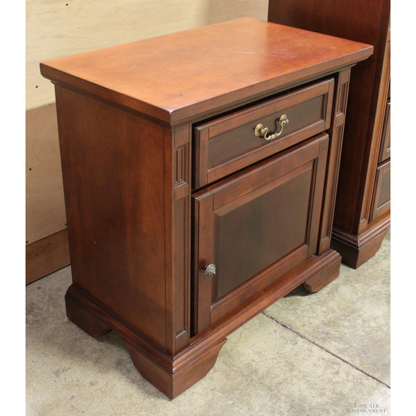 Two-Tone 1 Drawer, 1 Door Nightstand