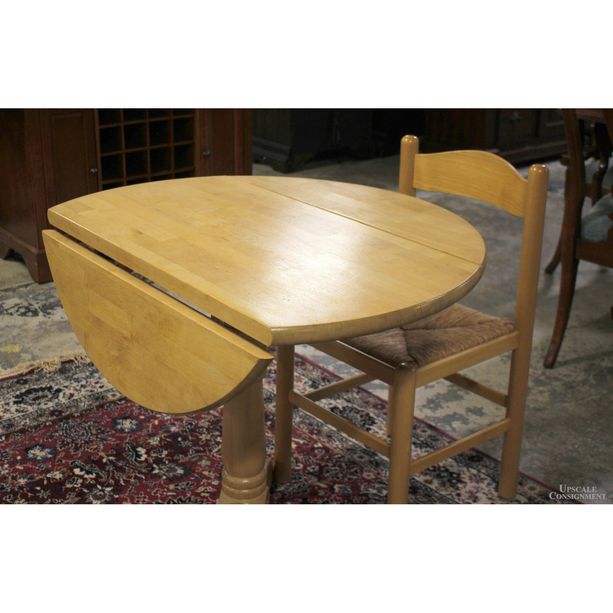 Drop Leaf Bistro Table w/2 Chairs