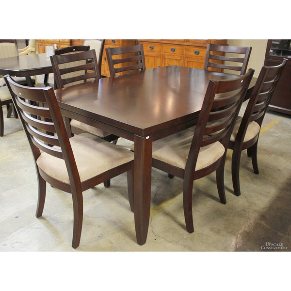 American Drew Dining Table w/6 Chairs