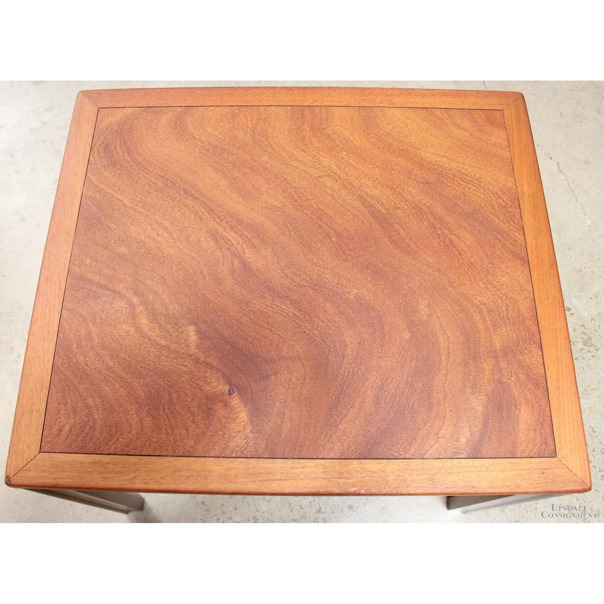 Fine Arts Furniture End Table w/Drawer