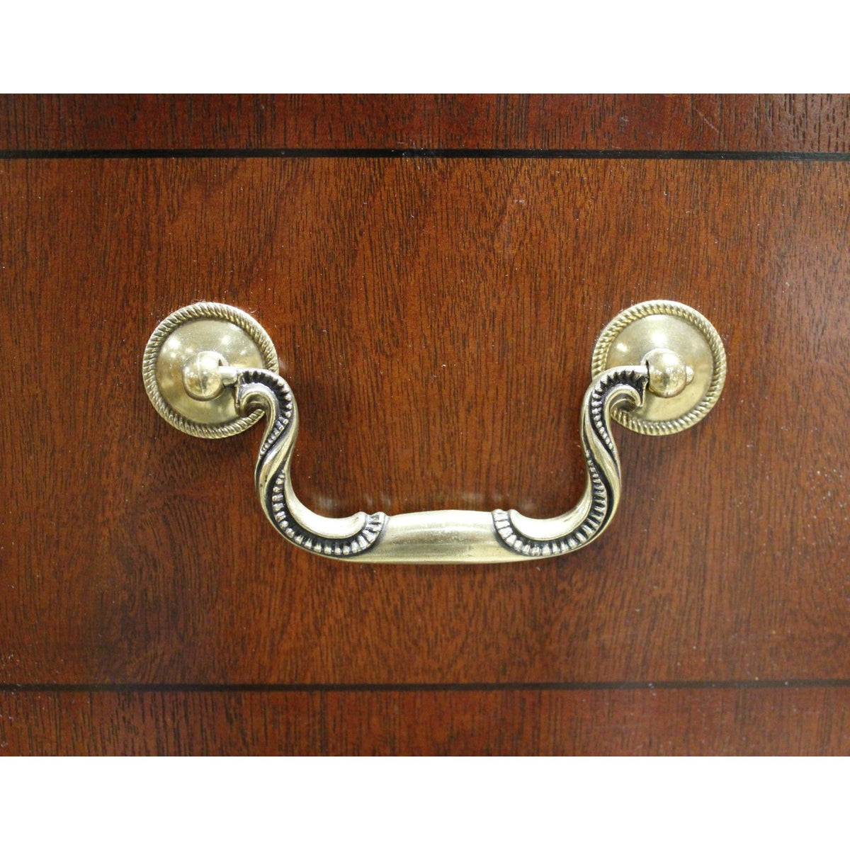 Ethan Allen 18 Drawer Dresser