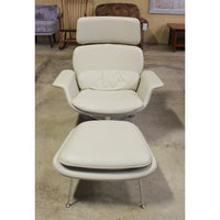 Knoll Swivel High Back Lounge Chair w/ Ottoman