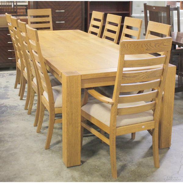 Oak Dining Table w/10 Chairs