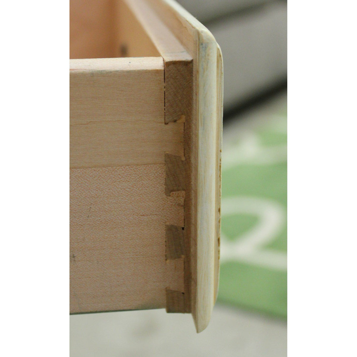 Ethan Allen End Table w/Drawer