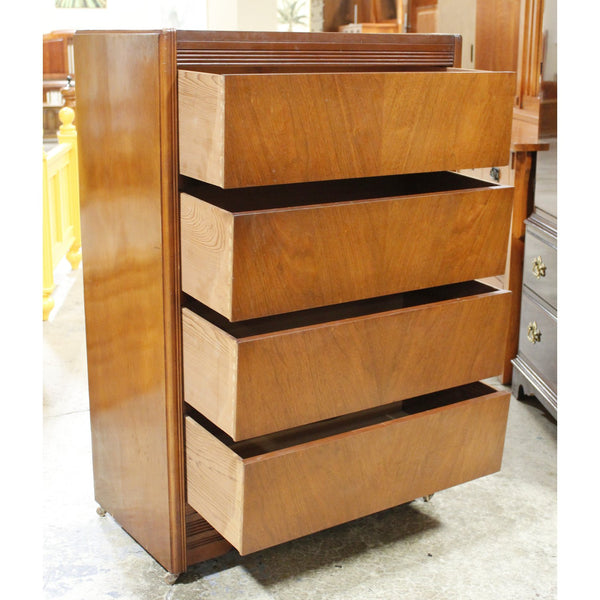 Vintage 4 Drawer Chest of Drawers